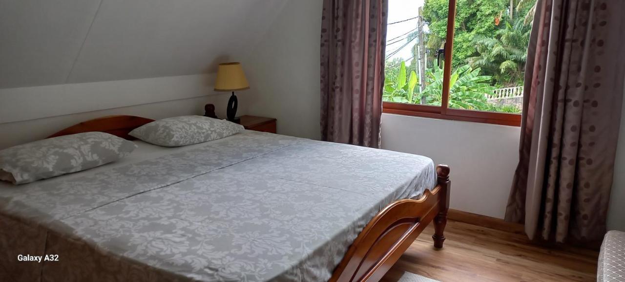 Loversnest Self Catering Anse aux Pins Esterno foto