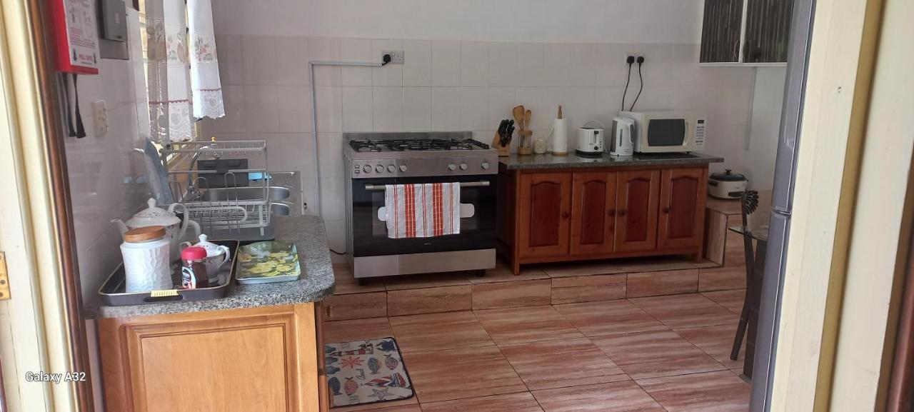Loversnest Self Catering Anse aux Pins Esterno foto