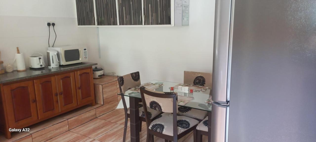 Loversnest Self Catering Anse aux Pins Esterno foto